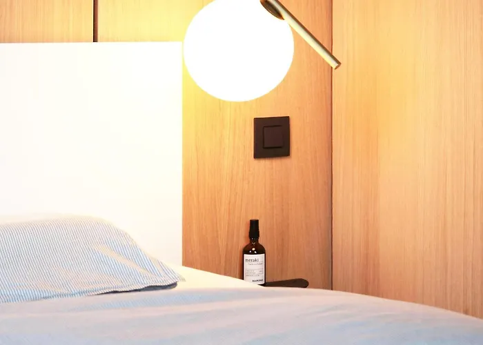 Semesterbostad Modern Design House With Sauna 'arduenna Silva' *