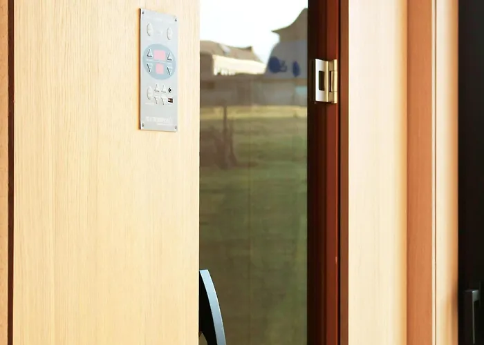 Semesterbostad Modern Design House With Sauna 'arduenna Silva' La-Roche-en-Ardenne